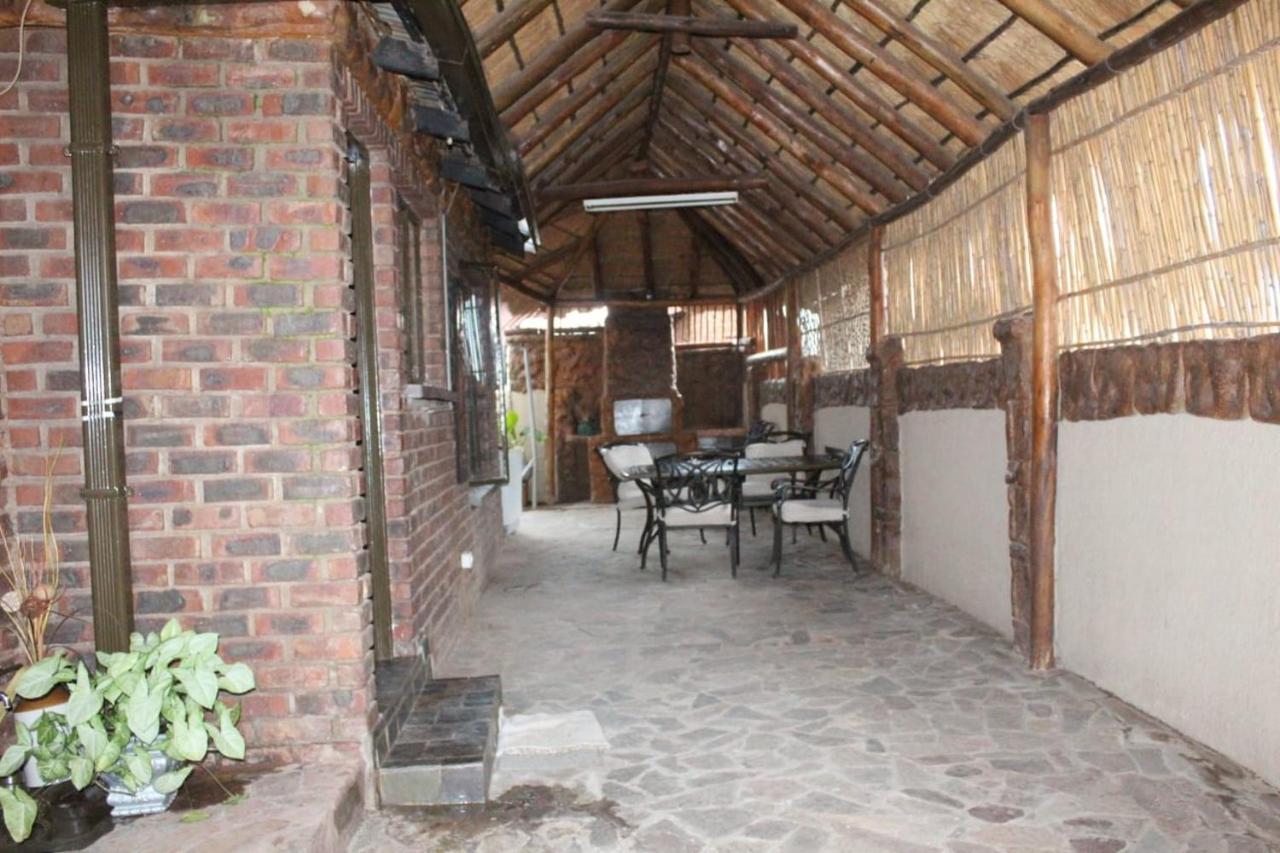 Alternative B&B In The Township Potchefstroom Esterno foto